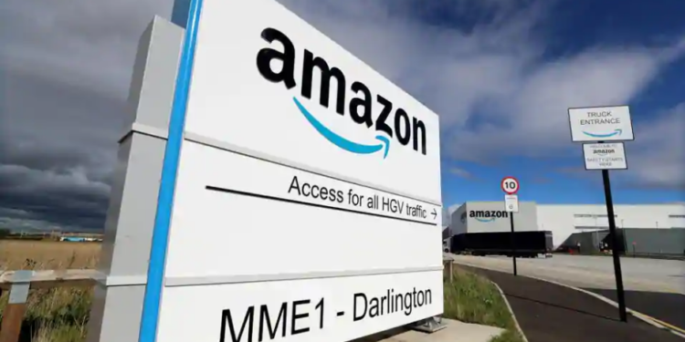 What slowdown? Amazon seeks to hire 33,000 people