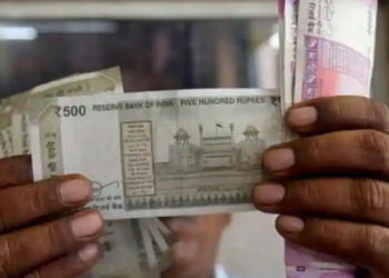 EPFO to pay 8.5% interest rate for FY 20 in two instalments, says expected earnings hit by Covid-19