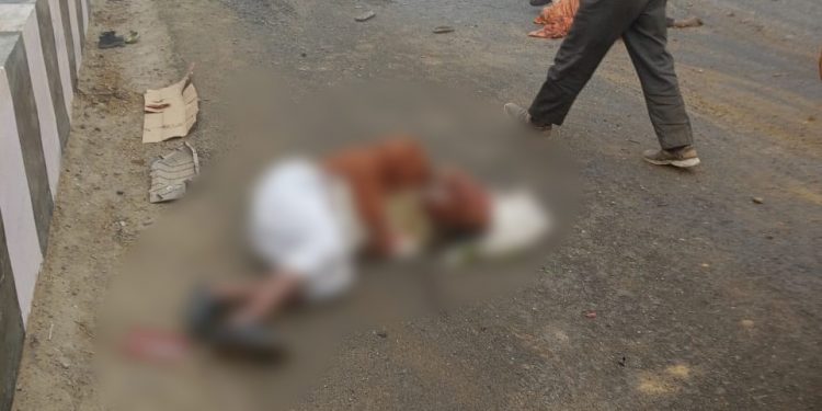 शाहजहांपुर में दर्दनाक सड़क हादसा: डंपर और बस की जोरदार टक्कर में 12 लोगों की मौत