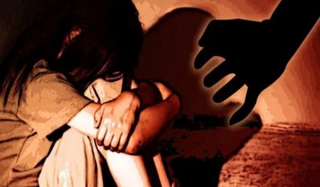 4 साल की बच्ची के साथ महिला ने किया यौन शोषण, कोर्ट ने सुनाई 10 साल की सजा