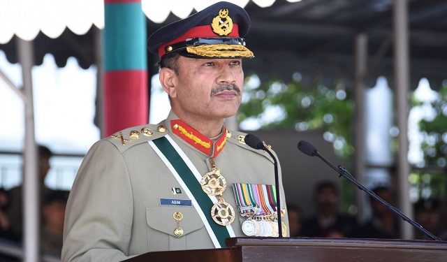 ईरान पर हमला कर घबराया पाकिस्तान! दी गीदड़ भभकी, पाक सेना प्रमुख बोले- किसी ने दुस्साहस किया तो…