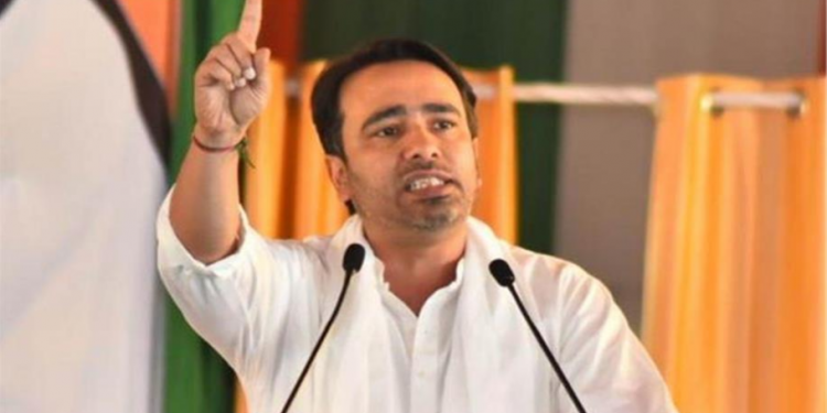 अखिलेश यादव के ‘चवन्नी’ वाले बयान जयंत का पलटवार, कहा- मैं पलटा नहीं हूं, पटखनी दी है
