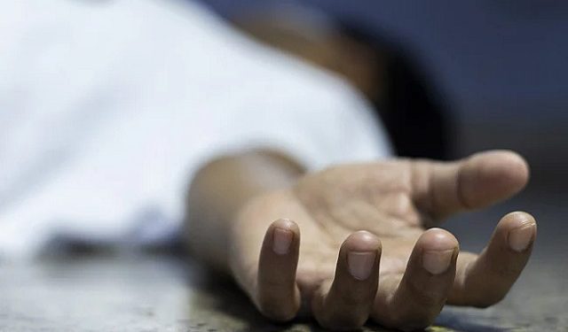 पति को फांसी पर लटके देखा, तो खुद भी फंदे पर झूल गई पत्नी, असमिया भाषा में लिखा पत्र