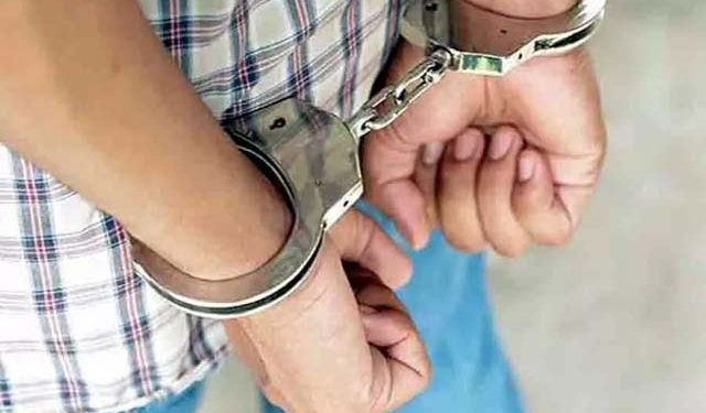 छपरा पुलिस की बड़ी कार्रवाई, नशाखुरानी गिरोह के 2 सदस्यों को किया गिरफ्तार, भेजे गए जेल