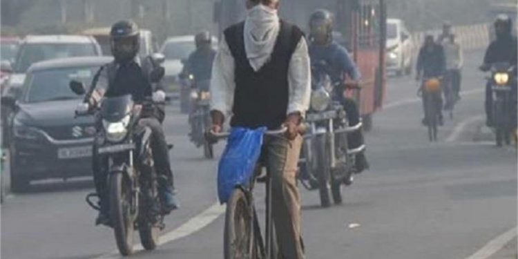 दिल्ली में प्रदूषण का कहर जारी; पांचवें दिन भी AQI ‘बहुत खराब’