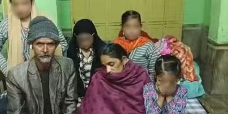 बेटा बना जल्लाद: चार बहनों और मां को उतारा मौत के घाट, जानिए क्या रही हत्या की वजह