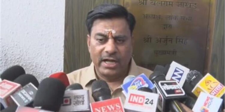 कांग्रेस के प्रदर्शन पर विधायक रामेश्वर शर्मा का पलटवार “पूरा देश जानता है कि कांग्रेस खुद बेरोज़गार है