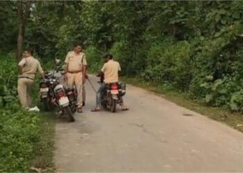 सीधी में दलित युवती से गैंगरेप, मुंह दबाकर पीड़िता को जंगल में ले गए पांच आरोपी, प्रेमी को डंडे से पीटा