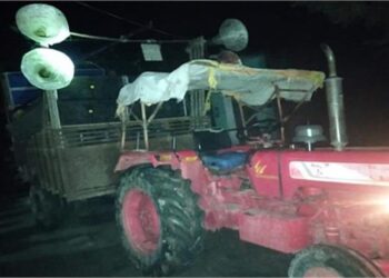 शाहजहांपुर में डीजे पर मौत की धुन! हाईटेंशन लाइन से टकराई ट्रैक्टर-ट्रॉली, 2 की मौके पर मौत और कई अन्य झुलसे