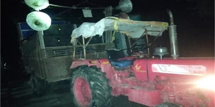 शाहजहांपुर में डीजे पर मौत की धुन! हाईटेंशन लाइन से टकराई ट्रैक्टर-ट्रॉली, 2 की मौके पर मौत और कई अन्य झुलसे