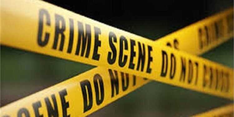 फेसबुक चला रही थी पत्नी! देखकर बौखला उठा पति…कर दिया ऐसा खौफनाक कांड कि जानकर कांप जाएगी रूह