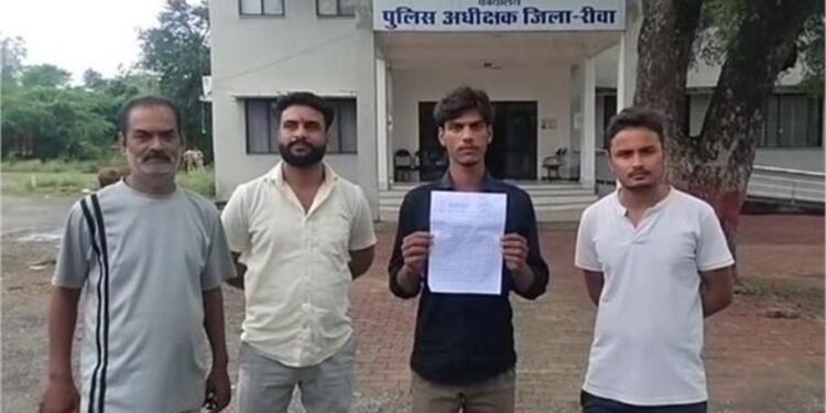 जमीन हड़पने की साजिश में तबाह हुआ पूरा परिवार! चार ने की आत्महत्या की कोशिश, तीन की दर्दनाक मौत