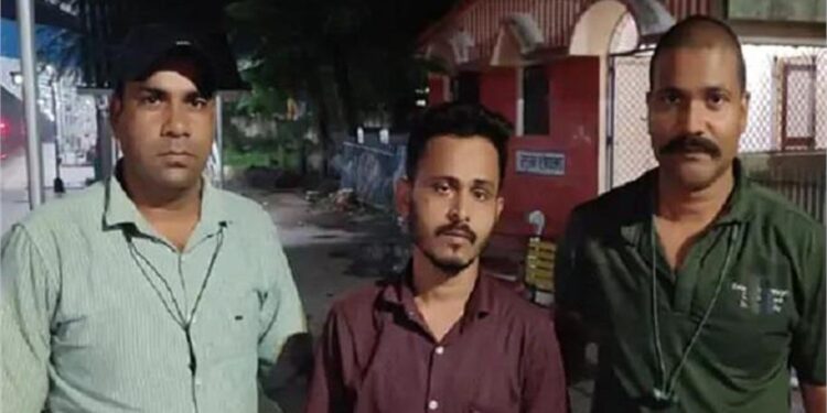 GF के साथ रह रहे आशिक के पैसे हुए खत्म, तो खुद के अपहरण की साजिश कर पिता से मांगे 10 लाख, पुलिस ने दबोचा